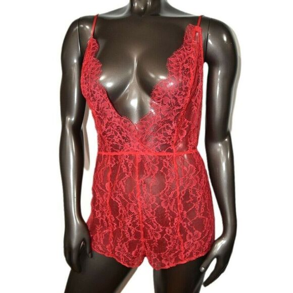 ✨Victoria Secret Teddy Lace Sexy Red Sz Large Romper✨ - Picture 3 of 9